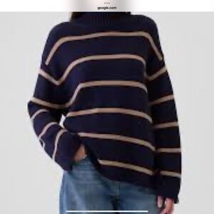 Gap navy and khaki mock neck cotton sweater